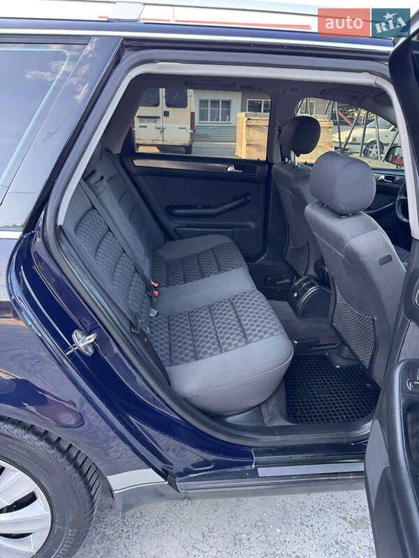 Универсал Audi A6 2002 в Тернополе