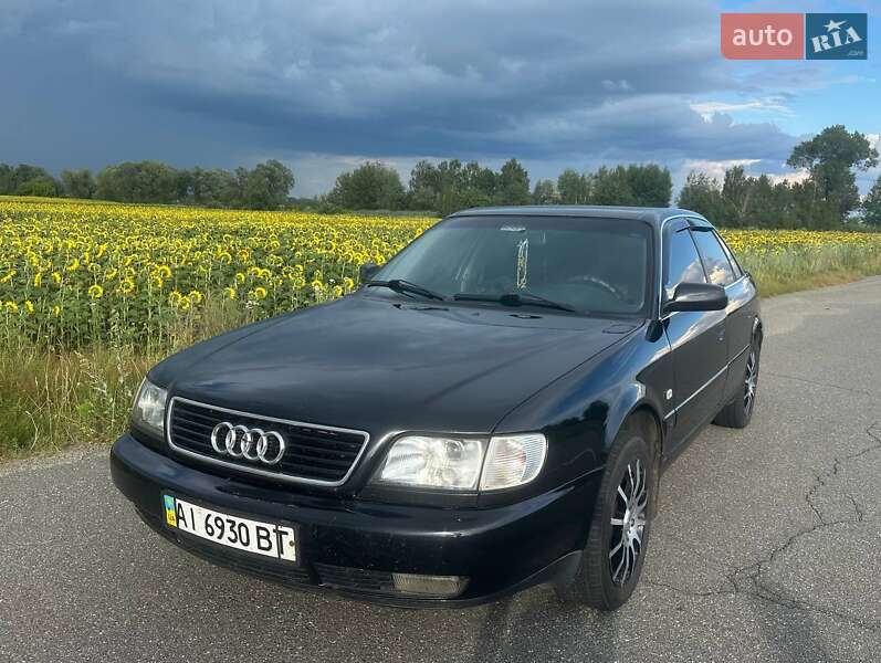 Седан Audi A6 1997 в Иванкове