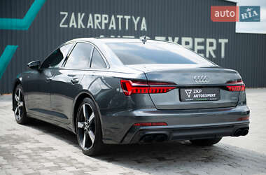 Седан Audi A6 2018 в 