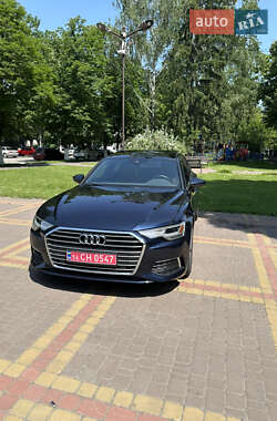 Седан Audi A6 2019 в 