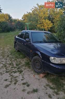 Седан Audi A6 1995 в 