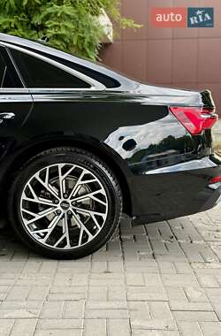 Седан Audi A6 2020 в 