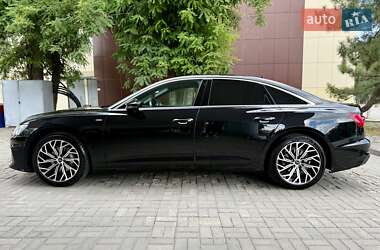 Седан Audi A6 2020 в 