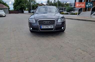 Седан Audi A6 2004 в 