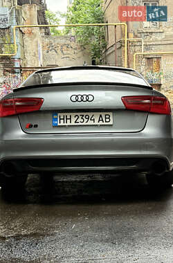 Седан Audi A6 2012 в 