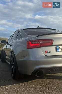 Седан Audi A6 2012 в 