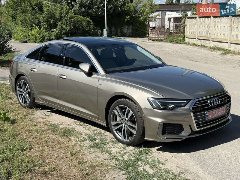 Седан Audi A6 2019 в 