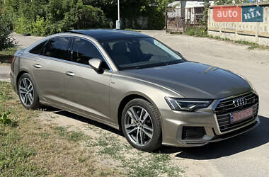 Седан Audi A6 2019 в 