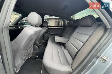Седан Audi A6 1998 в 