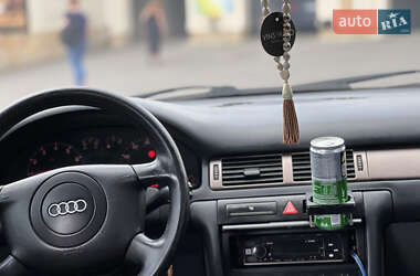 Седан Audi A6 1998 в 