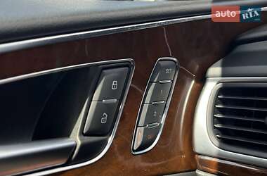 Седан Audi A6 2014 в 