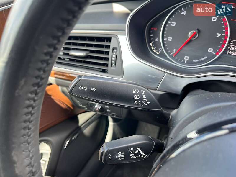 Седан Audi A6 2014 в Киеве