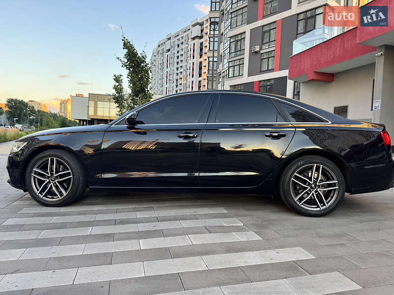 Седан Audi A6 2014 в Киеве