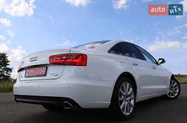 Седан Audi A6 2014 в 