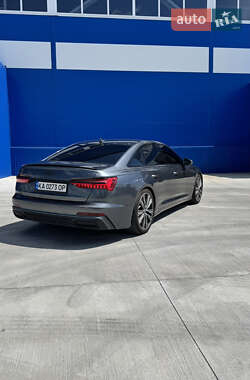 Седан Audi A6 2018 в 