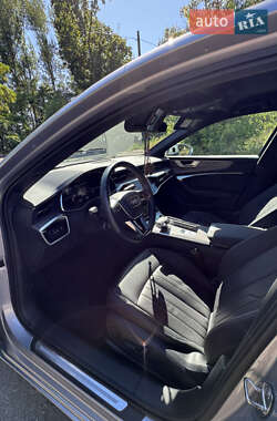 Седан Audi A6 2023 в 