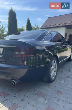 Седан Audi A6 2004 в 