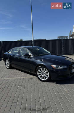 Седан Audi A6 2013 в 
