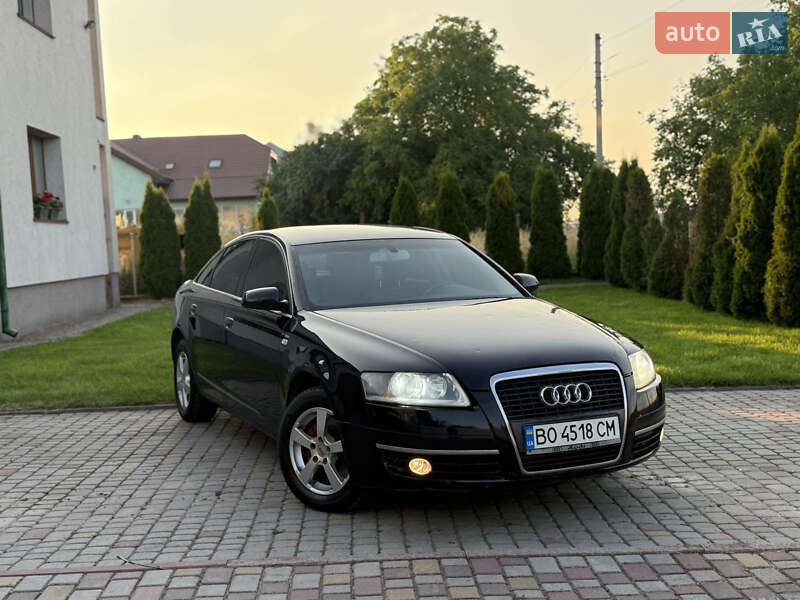 Седан Audi A6 2004 в 