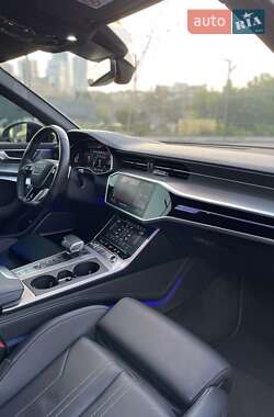 Седан Audi A6 2018 в 