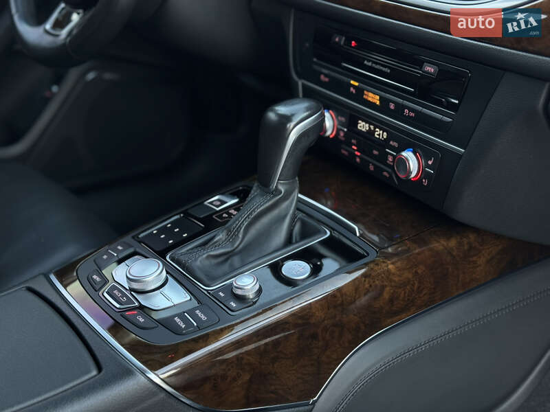 Седан Audi A6 2016 в Луцке