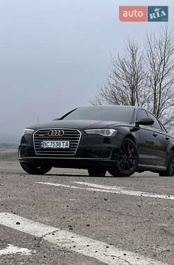 Седан Audi A6 2015 в 