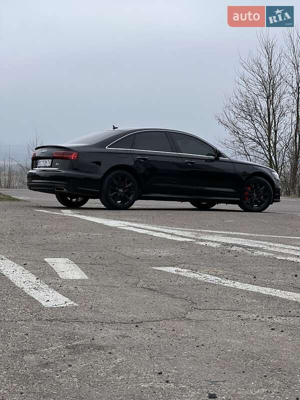 Седан Audi A6 2015 в Дрогобыче