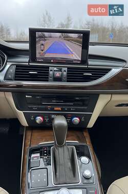 Седан Audi A6 2015 в 