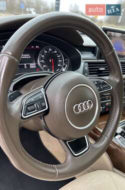 Седан Audi A6 2015 в 