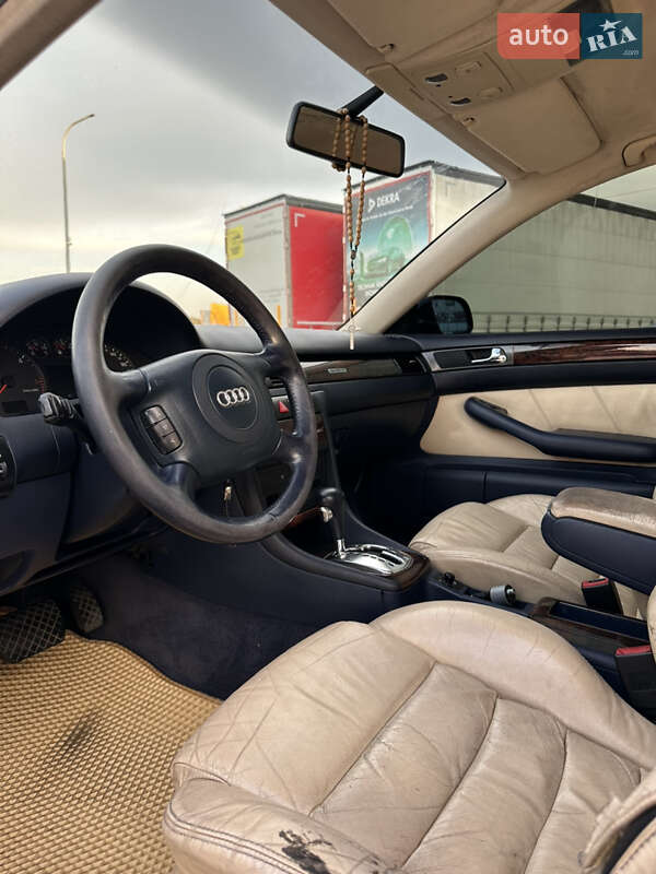 Седан Audi A6 2000 в Львове