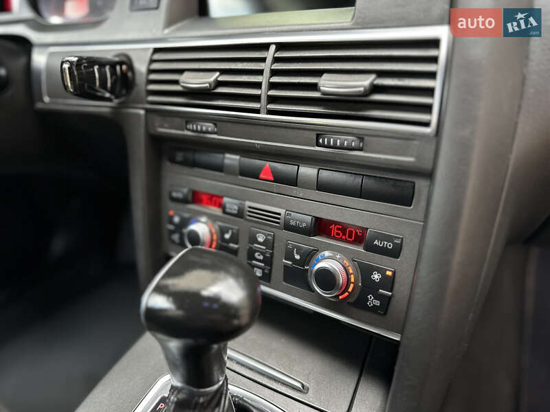 Седан Audi A6 2004 в Сваляве