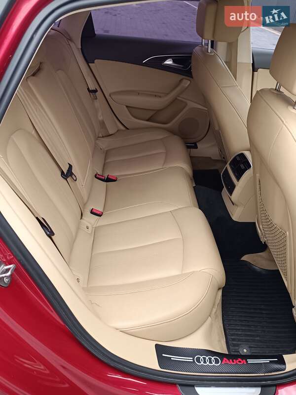 Седан Audi A6 2012 в Шептицькому