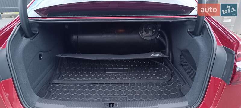 Седан Audi A6 2012 в Шептицькому