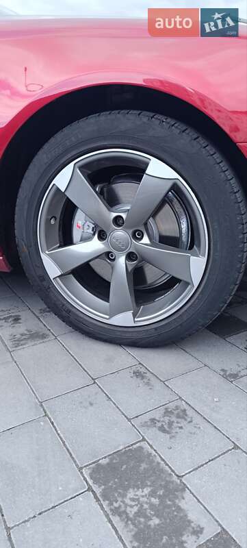 Седан Audi A6 2012 в Шептицькому
