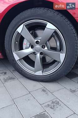 Седан Audi A6 2012 в 