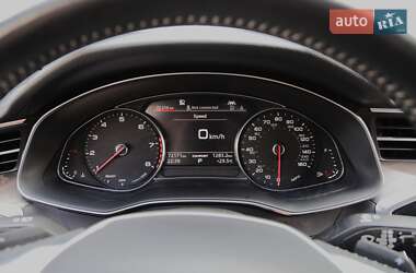 Седан Audi A6 2019 в 