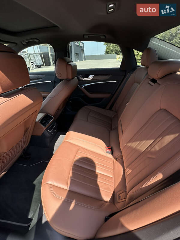 Седан Audi A6 2019 в Киеве