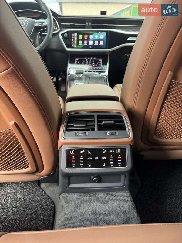 Седан Audi A6 2019 в Ровно