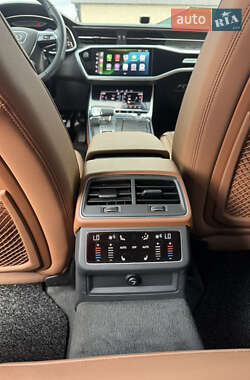 Седан Audi A6 2019 в 
