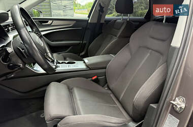 Седан Audi A6 2020 в 