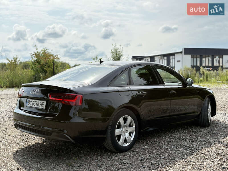 Седан Audi A6 2012 в Самборе