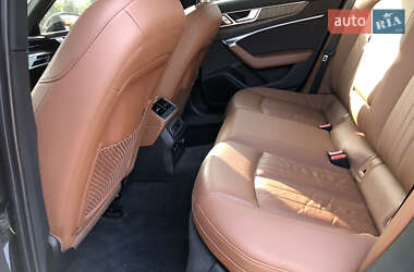 Седан Audi A6 2019 в 