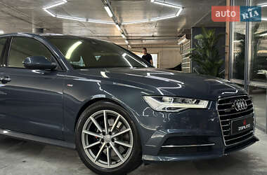 Седан Audi A6 2015 в 