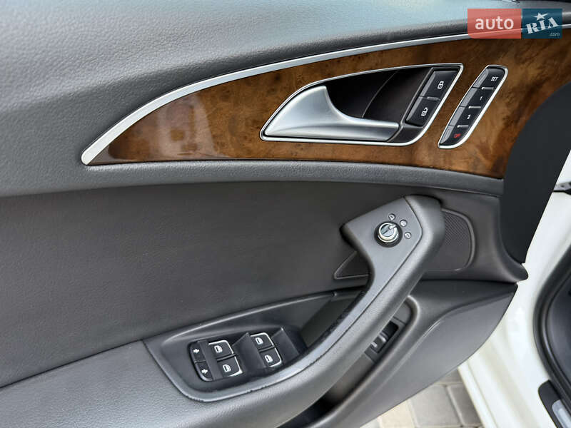 Седан Audi A6 2012 в Одессе