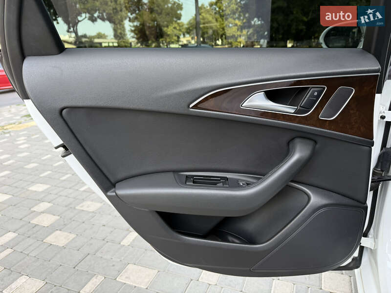 Седан Audi A6 2012 в Одессе