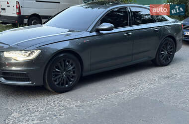 Седан Audi A6 2014 в 