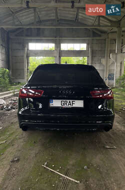 Универсал Audi A6 2013 в 