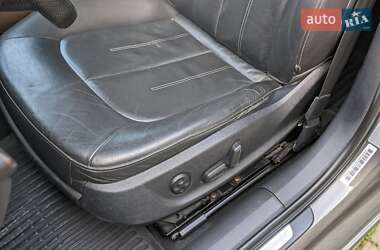 Седан Audi A6 2012 в 