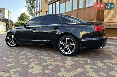 Седан Audi A6 2012 в 