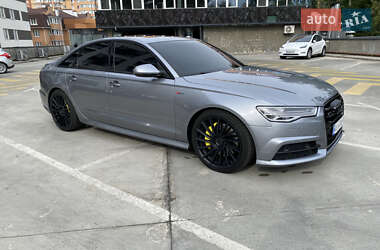 Седан Audi A6 2015 в 